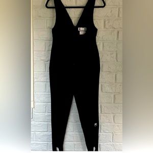 Vintage Obermeyer Stirrup ski suit Black